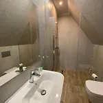 Miluchna Blisko Dworca Pkp Bed & Breakfast 3*