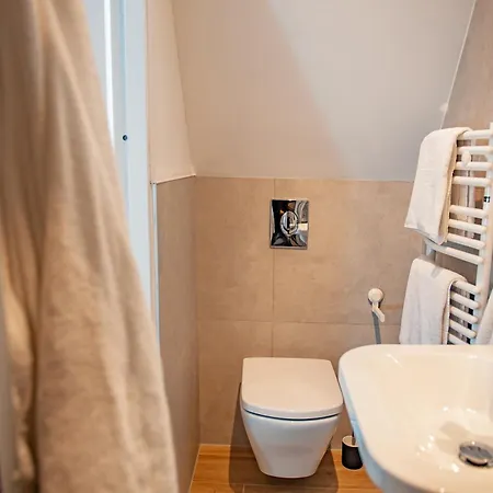 Miluchna Blisko Dworca Pkp 3*