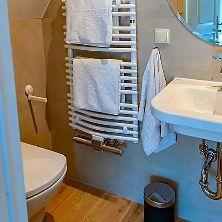 Miluchna Blisko Dworca Pkp Bed & Breakfast