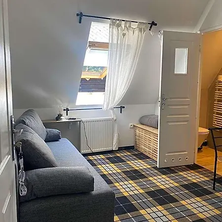 Bed & Breakfast Miluchna Blisko Dworca Pkp