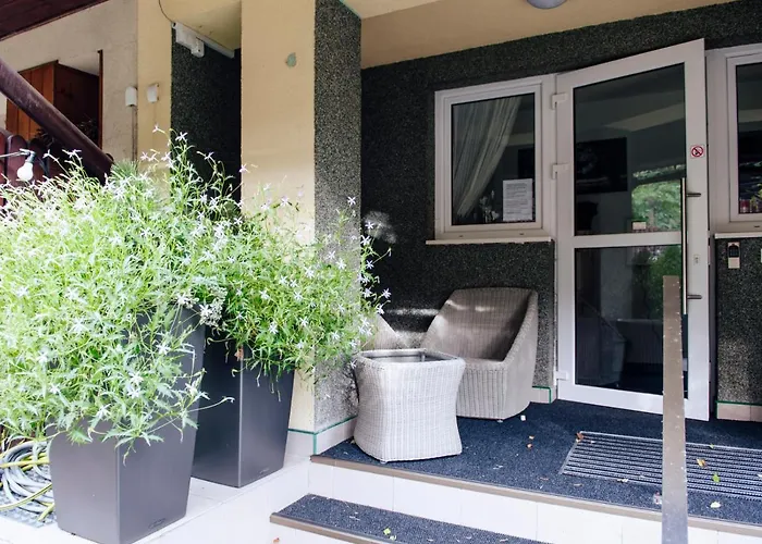 Bed & Breakfast Miluchna Blisko Dworca Pkp 3*